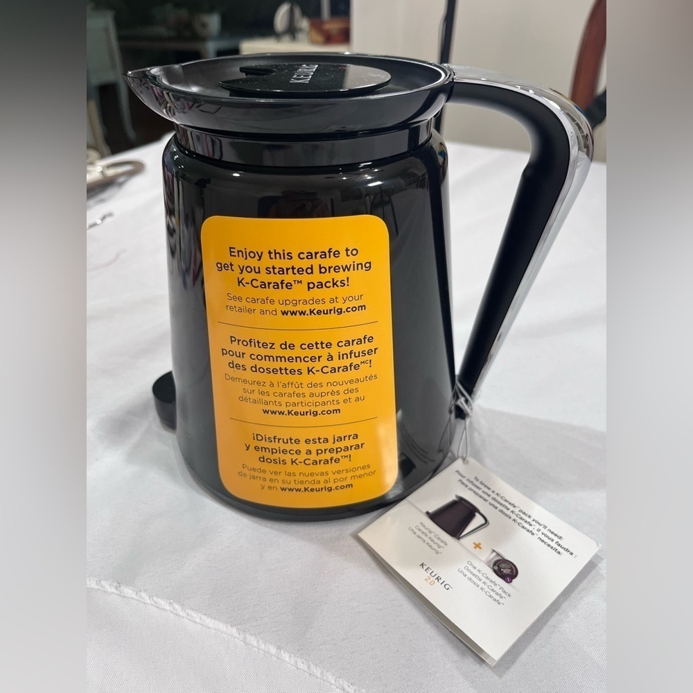 Keurig 32 Ounce Coffee Pot Carafe 2.0 Replacement Black Silver